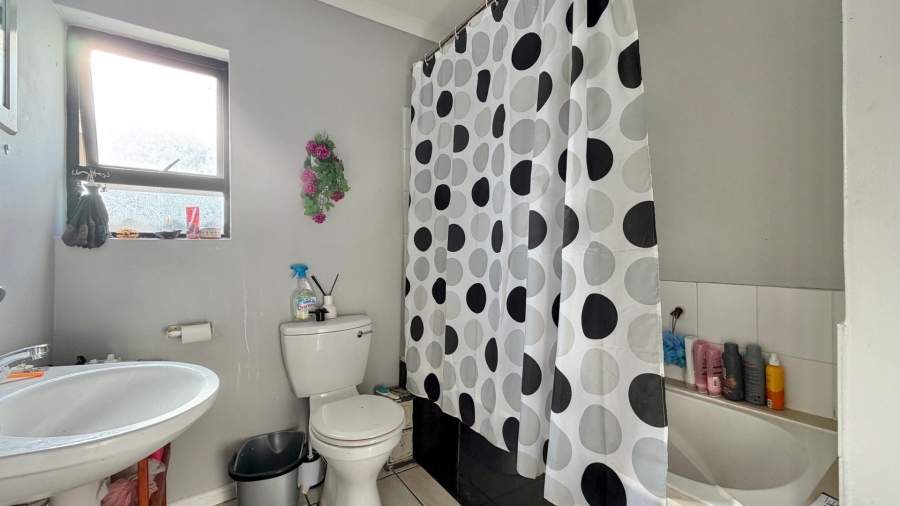 2 Bedroom Property for Sale in Rome Western Cape